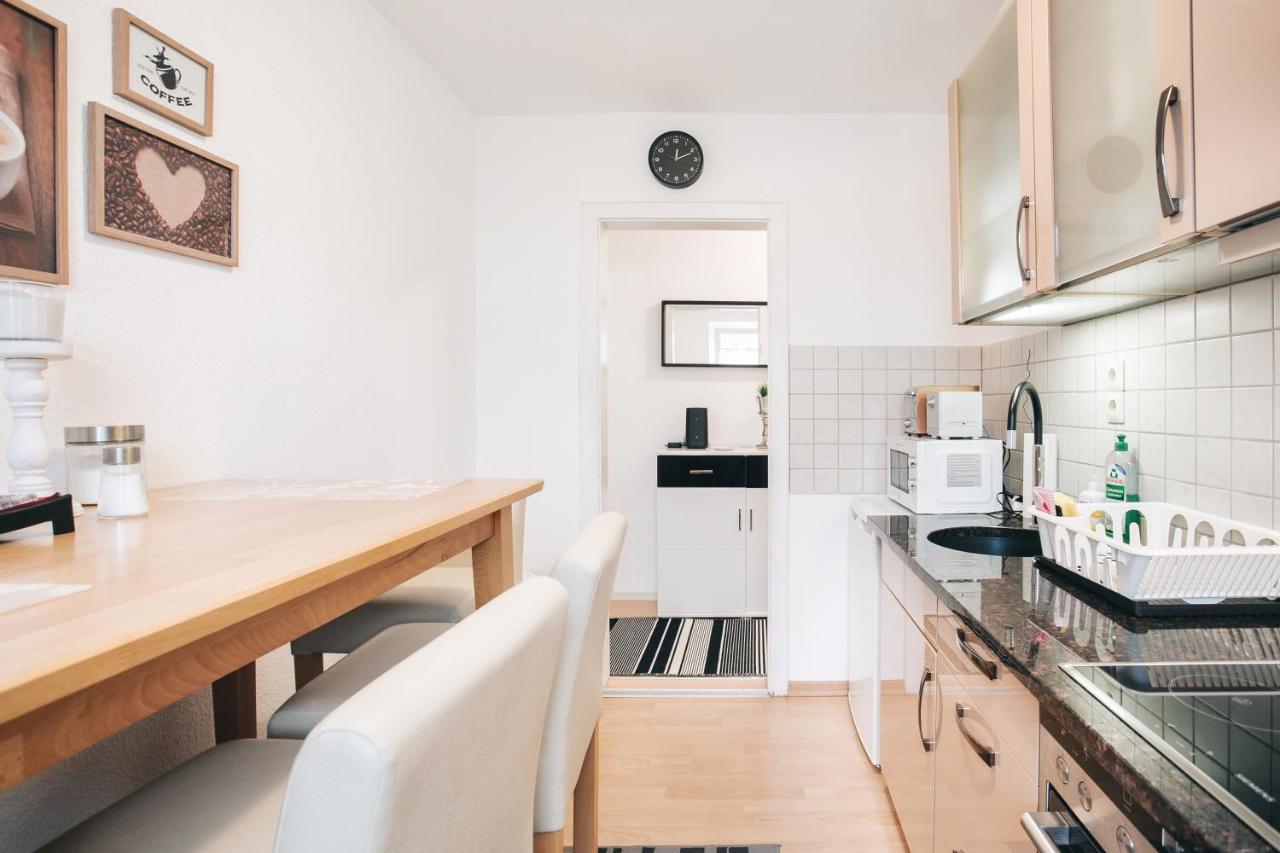 Schlummi Gemuetliche Zentrale & Saubere Wohnung Dresda Esterno foto