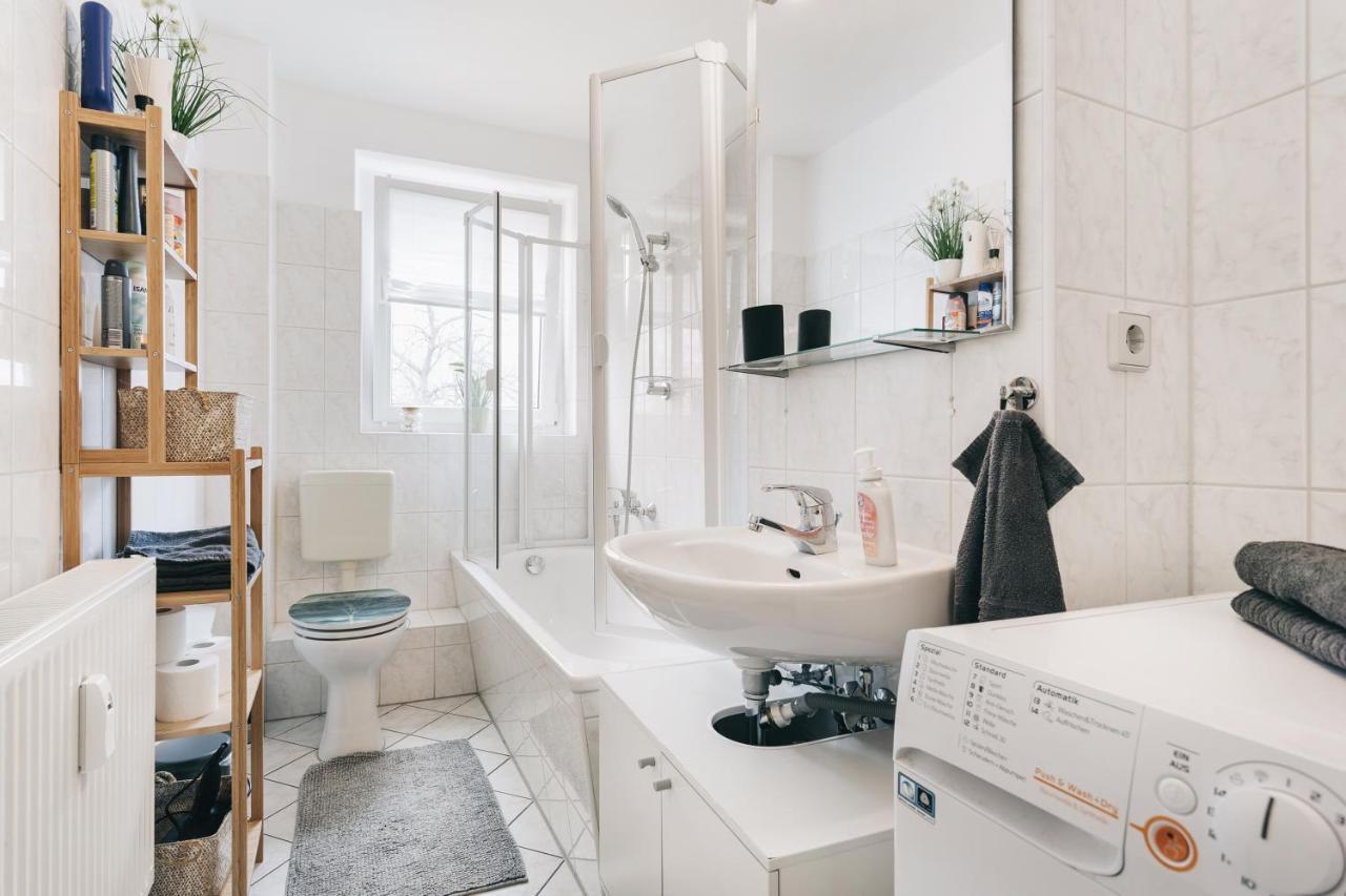 Schlummi Gemuetliche Zentrale & Saubere Wohnung Dresda Esterno foto