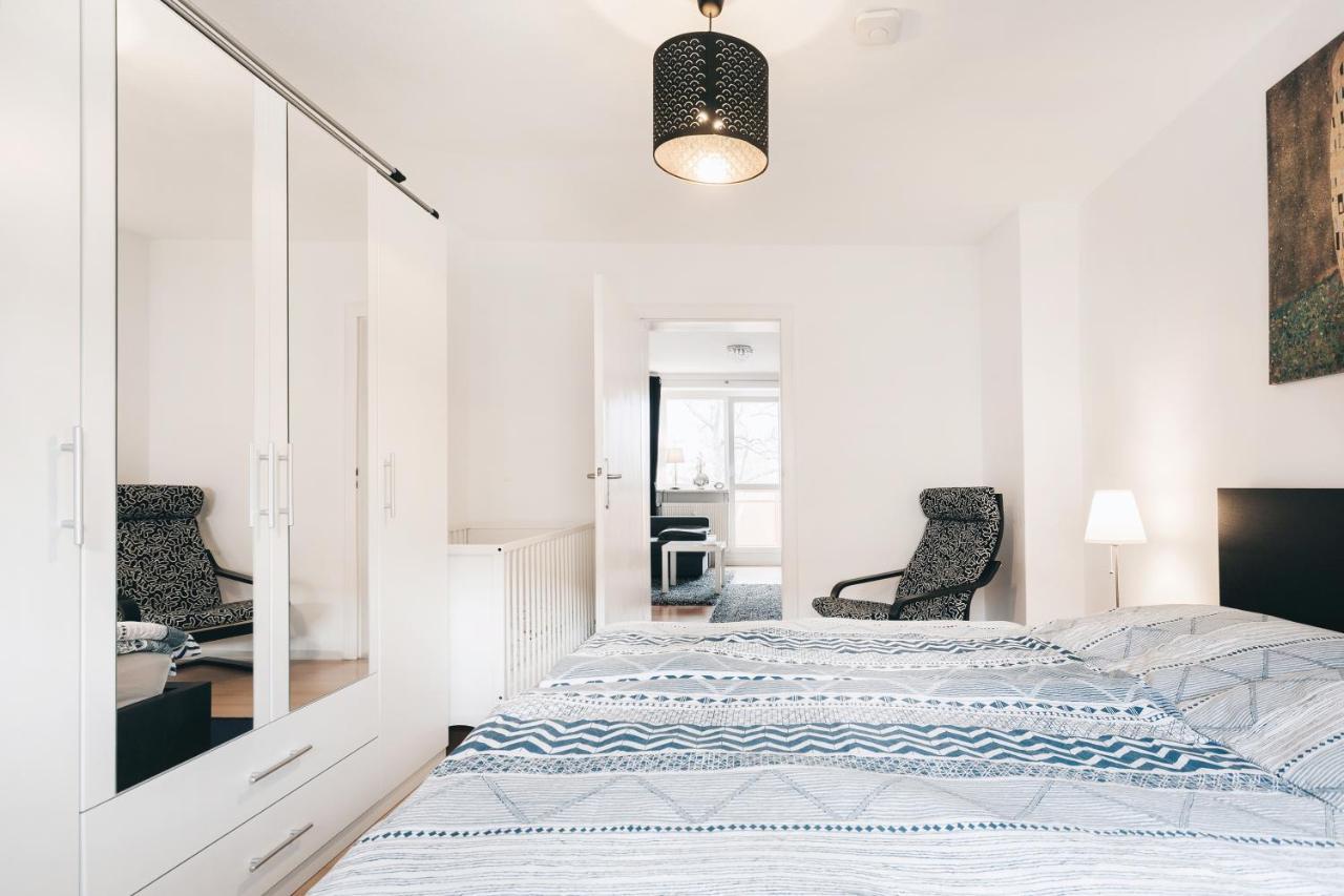 Schlummi Gemuetliche Zentrale & Saubere Wohnung Dresda Esterno foto